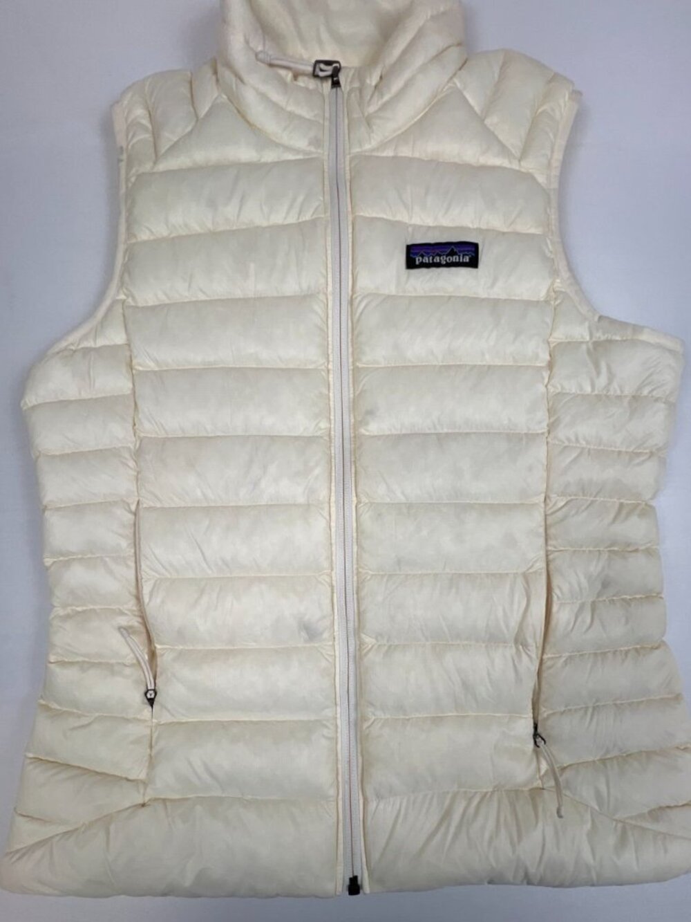 Patagonia Women S Down Sweater Vest White NetPlus Recycled Nylon 84629 FA23 - Picture 2 of 13